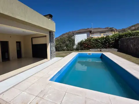 Casa en Venta en Juana Koslay, USD 285.000