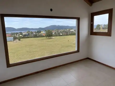 Casa en venta Potrero de Garay - escritura y vista al lago