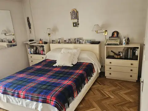 Departamento 4 ambientes con 2 baños