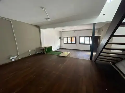 ALQUILER CASA USO COMERCIAL/PROFESIONAL