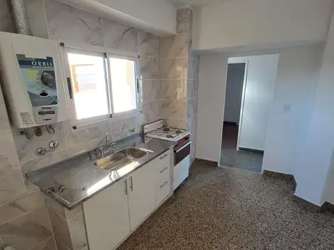 Departamento 3 ambientes con 1 baño