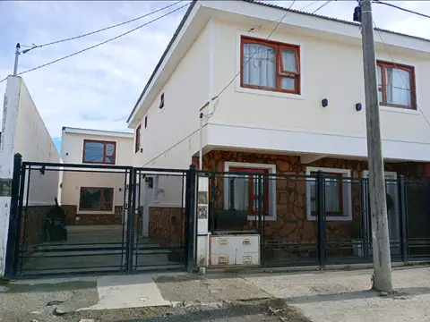 YEWARSI  334 300, Piso P.B.