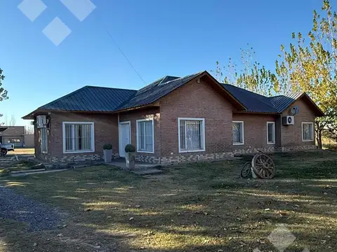 Casa En Finca el Sauzalito.
