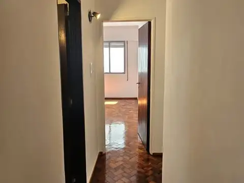 Departamento en Alquiler en Martin, $ 700.000