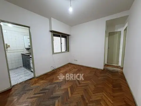 ECUADOR Y AV. CORRIENTES - 35 M2 IMPECABLE TODO SOL APTO PROFESIONAL