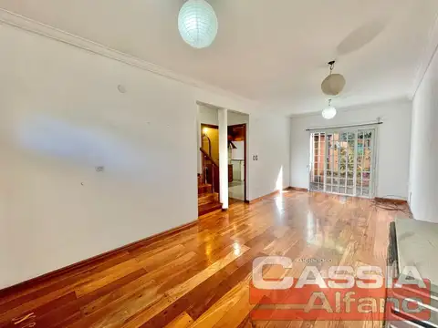 Depto Tipo Casa en Venta en Banfield, USD 248.000