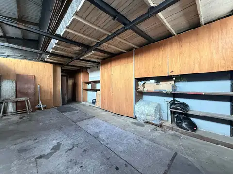 Local en Venta 68 años