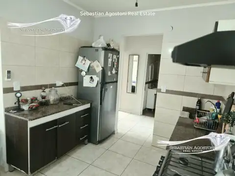 Depto Tipo Casa en Alquiler con 1 cocheras
