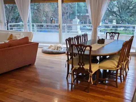 Departamento en Alquiler de 6 ambientes
