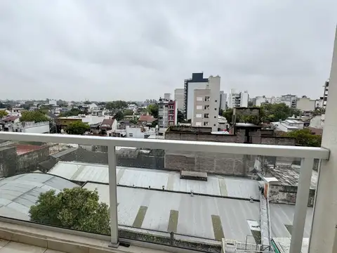 Departamento 3 ambientes con balcon