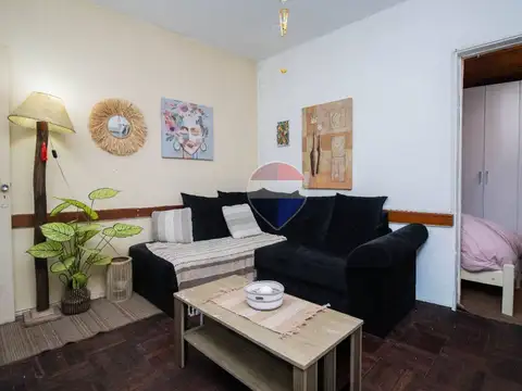 Depto Tipo Casa en Venta de 5 ambientes