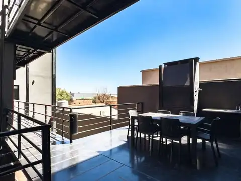 EN VENTA COMPLEJO DPTOS Y LOCAL VACA MUERTA AÑELO