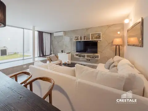 Depto Tipo Casa 3 ambientes con 1 baño
