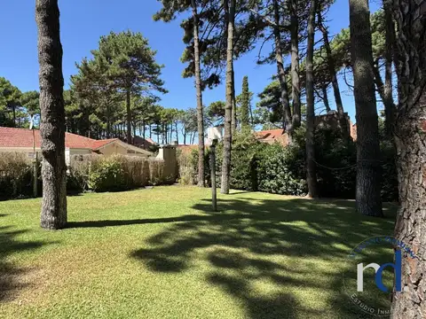 Cabaña 2 Dormitorios en Alquiler Temporario en Pinamar Zona Norte