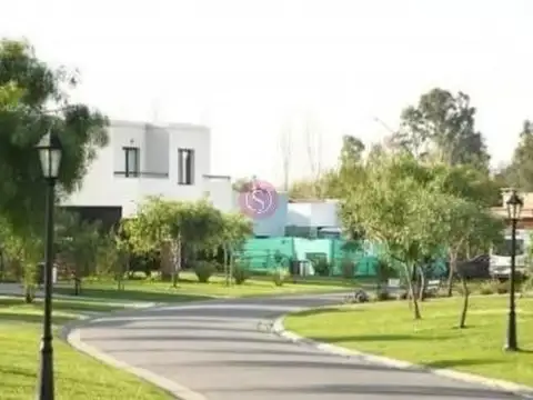 Terreno en Venta en Pilar del Este - Santa Lucia, USD 54.000