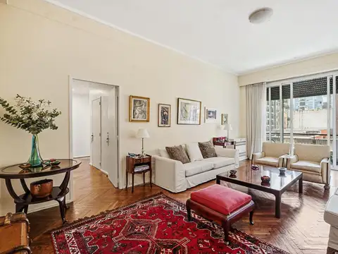 Venta Departamento 5 ambientes Retiro con cochera y balcon