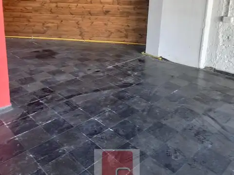 Local en Alquiler en Godoy Cruz, $ 1.250.000