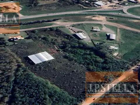 Terreno en Alquiler 85  mts Frente