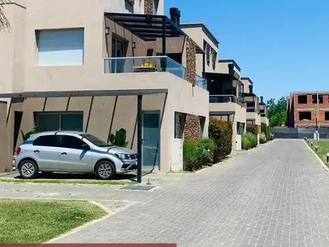 Departamento en alquiler 3 ambientes en Green Village