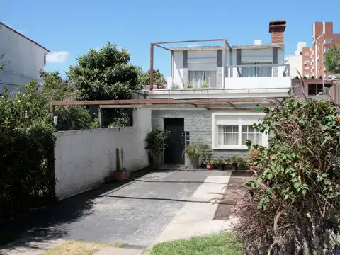 Adrián Troitiño 1800