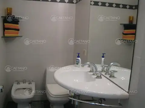 Vendo apartamento 4 dormitorios frente al puerto, con la mejor vista, Peninsula, Punta del Este.