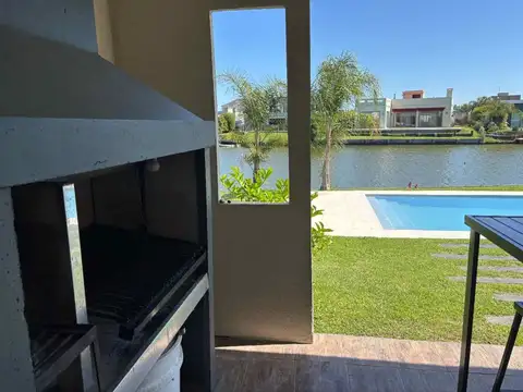 Casa en Venta al Noroeste
