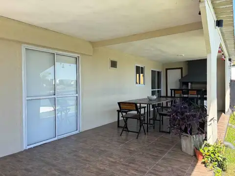 Casa en Venta en Santa Isabel, USD 160.000