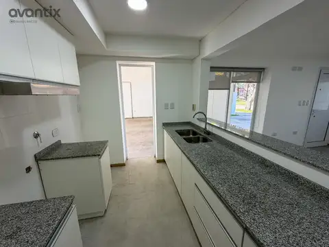 Casa en Alquiler en Villa Del Parque, $ 1.300.000