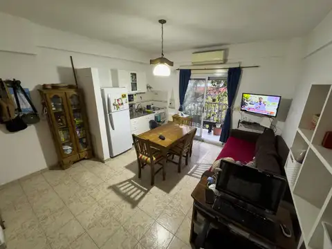 Dos Ambientes, Doble Balcón y Lavadero Independiente