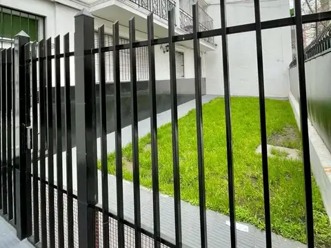 Casa  en Venta en Parque Chacabuco, Capital Federal, Buenos Aires