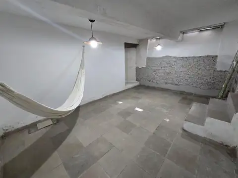 Depto Tipo Casa 2 ambientes con 1 baño