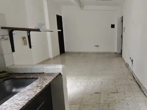 Depto Tipo Casa en Alquiler de 2 ambientes
