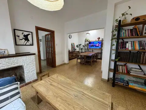 Depto Tipo Casa en Venta de 4 ambientes