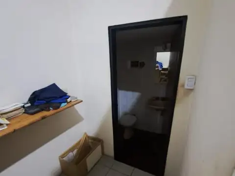 Galpon en Venta en Liniers, USD 200.000