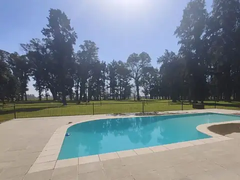 Terreno en Venta en Los Tres Pinos, USD 18.000