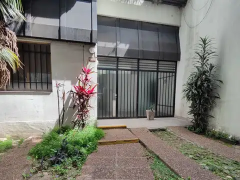 Casa en Alquiler de 3 dormitorios