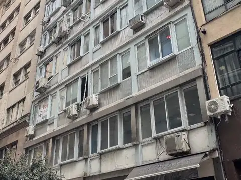 Oficina en Venta en San Nicolás, USD 68.000