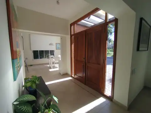 Casa en Alquiler al Norte