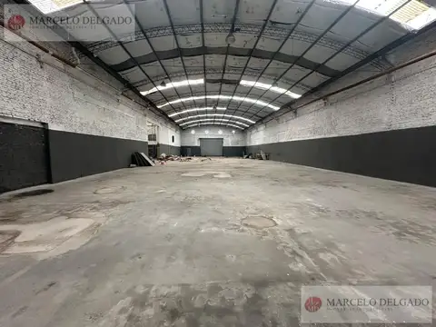 Galpon en Venta en Sarandí, USD 1.150.000