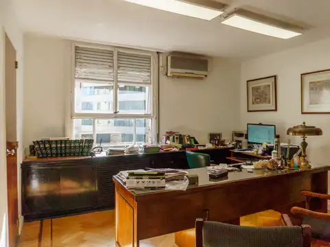 Oficina en Venta 40 años