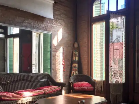 Depto Tipo Casa en Venta de 7 ambientes