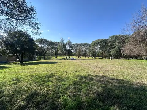 Terreno en Venta 42  mts Fondo