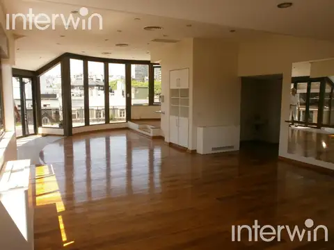 Casa en Alquiler de 5 dormitorios