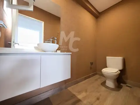 Casa en Venta al Este