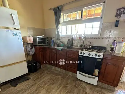 Casa 3 ambientes con 2 baños