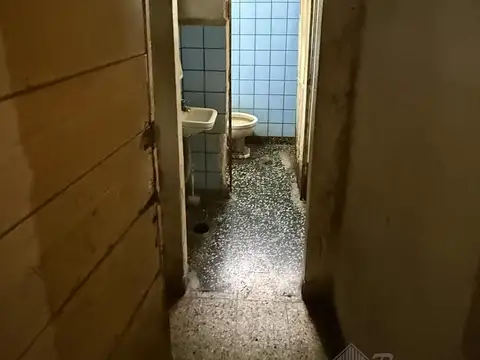 Local en Venta en Tristán Suárez, USD 58.000