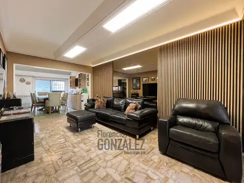 Casa en Venta en Mataderos, USD 395.000