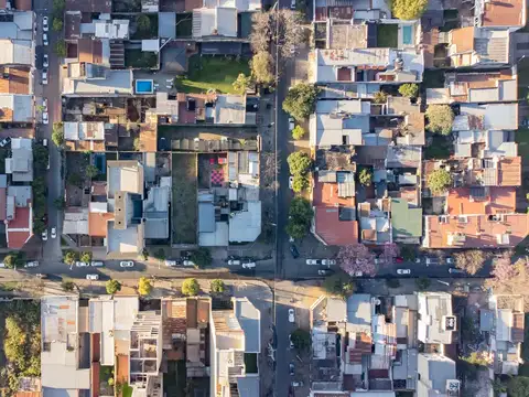 Terreno en Venta 30  mts Fondo