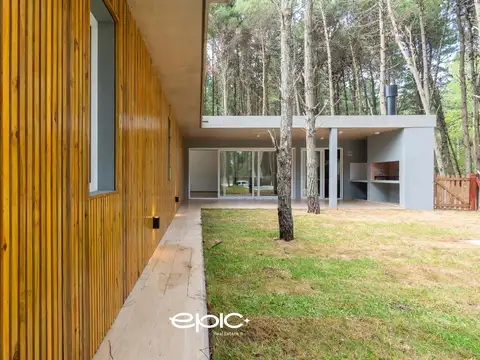 Casa en Venta en Villarobles, USD 290.000