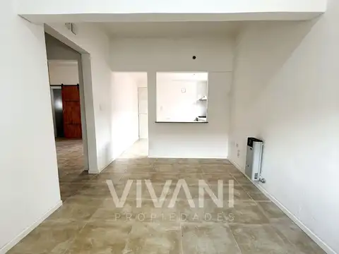 Galpón / Deposito  + Casa u oficinas Calle 123 entre 35 bis y 36 , Ensenada